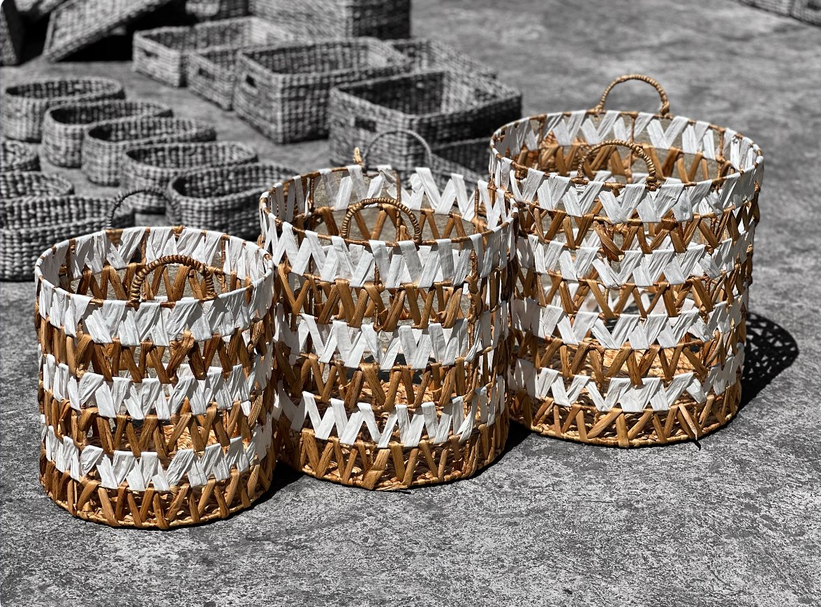 Round Basket  B3RN86.WH-RF handicraft